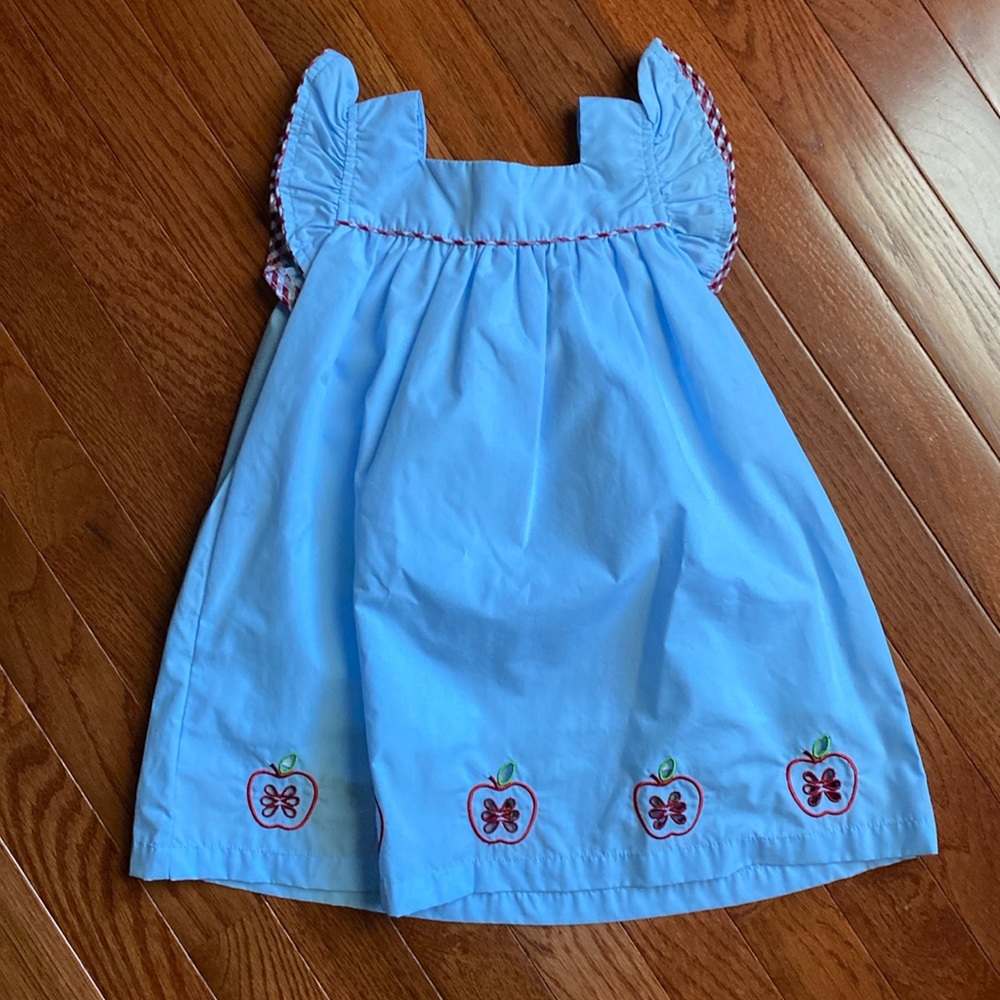 Apple dress